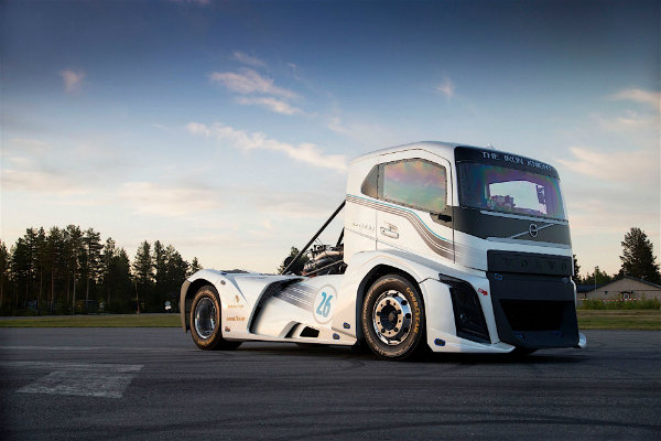 volvo-trac-from-the-dacs-record_4