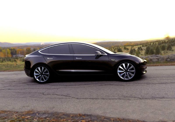 Tesla-Model_3-2018-800-05