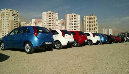 تصویری از همایش خودروهای MG در غرب تهران