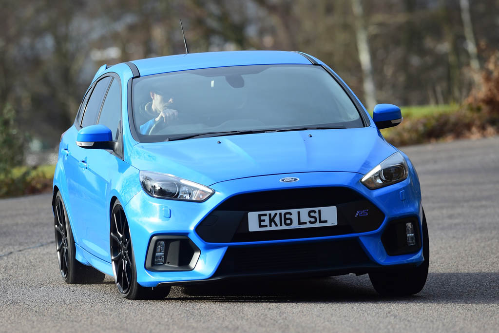 ford-focus-rs-mountune-02