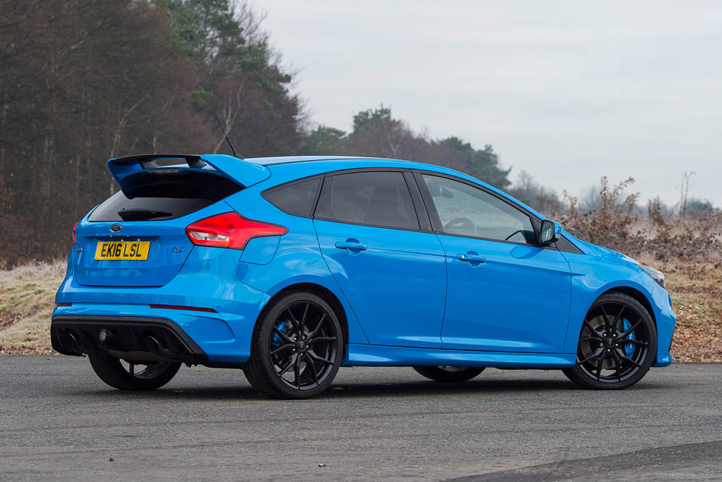 ford-focus-rs-mountune-05